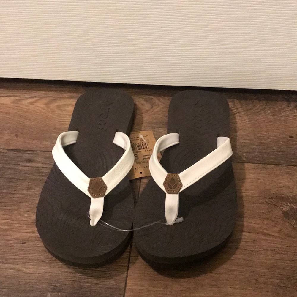 Reef flip flops